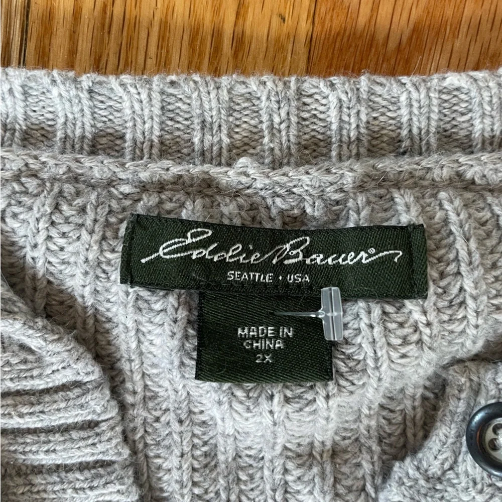 Gray Eddie Bauer’s Sweater - Picture 4 of 6